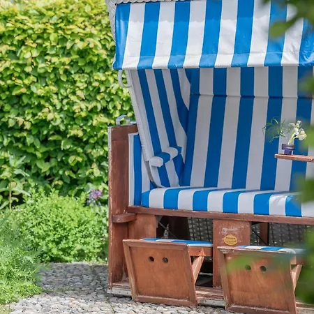 Anno Whg Elisa Dido Whg 3, Hausteil * Oldsum